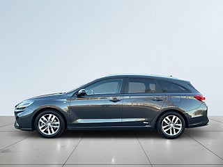 Hyundai i30 KombiI N-Line SoV-Däck/Kamera/MoK-Värmare/Rattvärme – bild 4