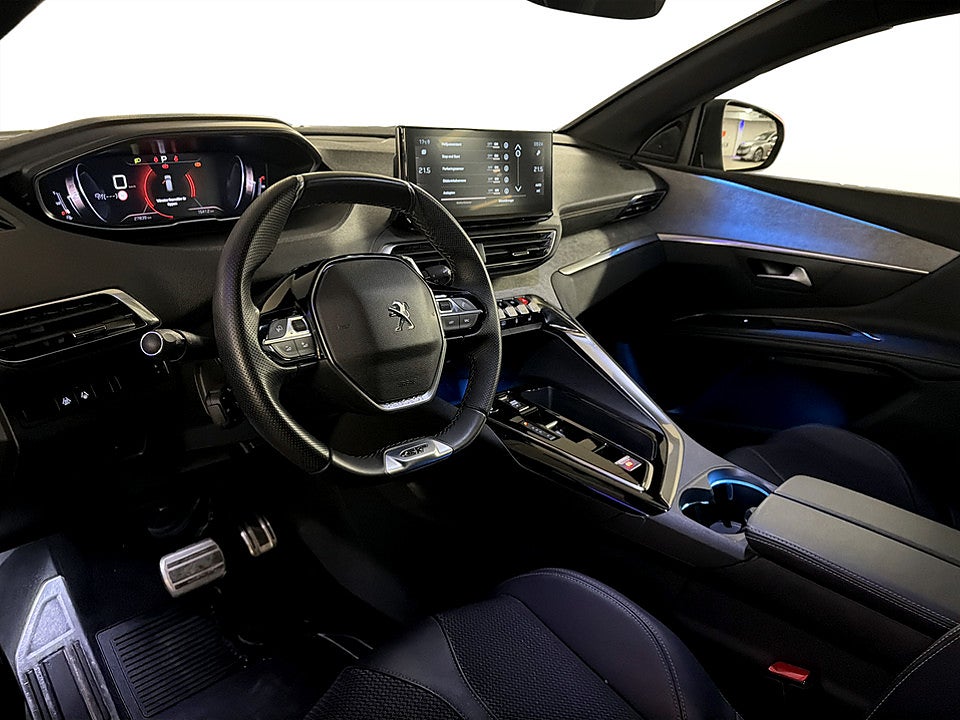 Bild på Peugeot 3008 GT 1.2 PT 130hk Aut B-KAMERA CARPLAY
