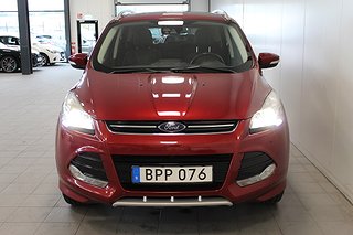 SUV Ford Kuga 2 av 22