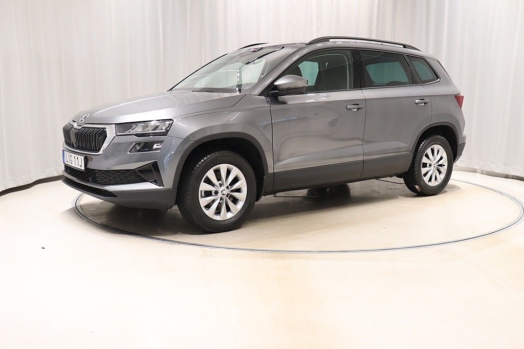 Skoda Karoq 1,0 TSI 150hk Aut Värmare Kamera Sensorer Navi Keyless 2025