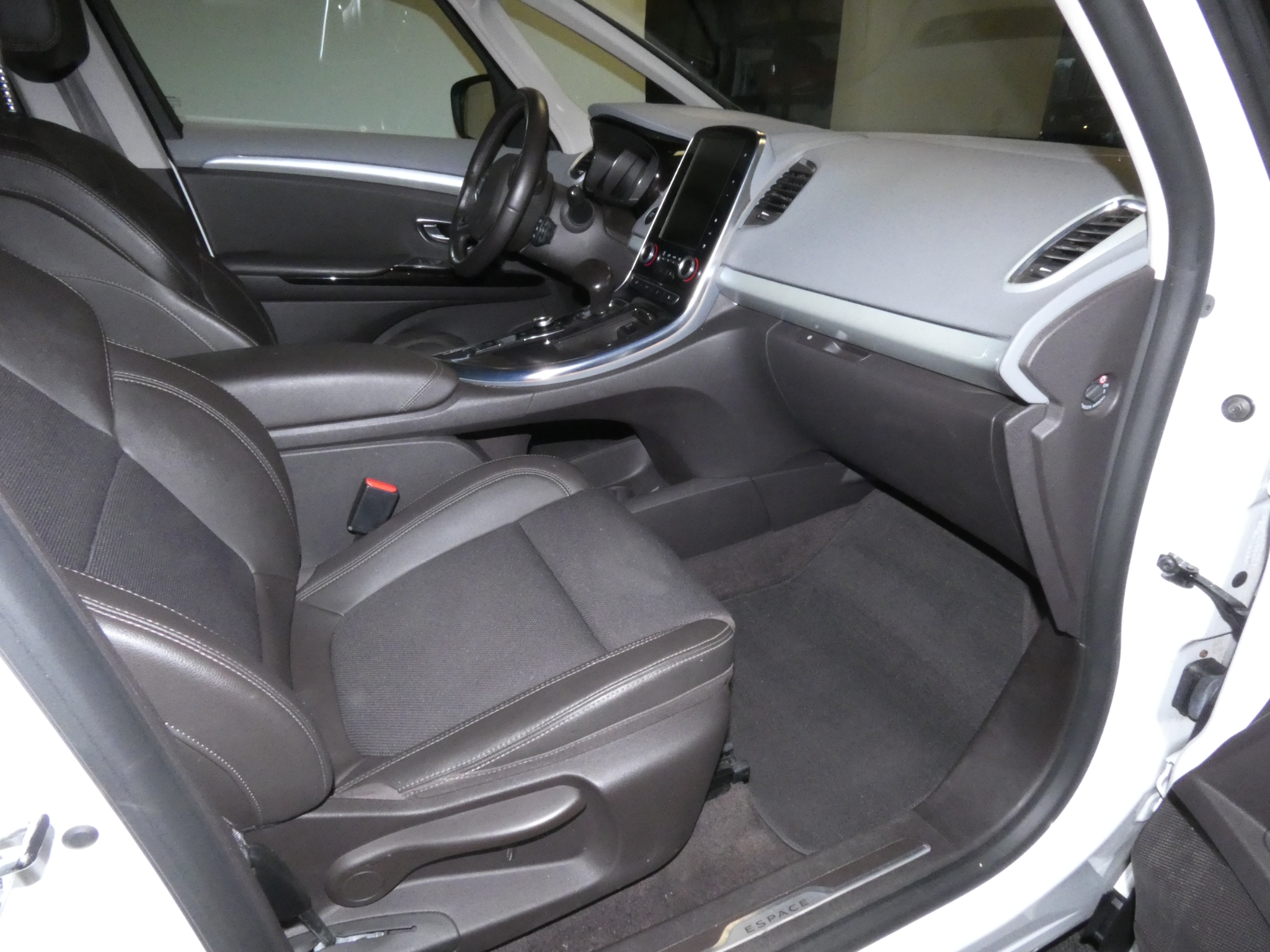 Renault Espace 2016, bild 3/41