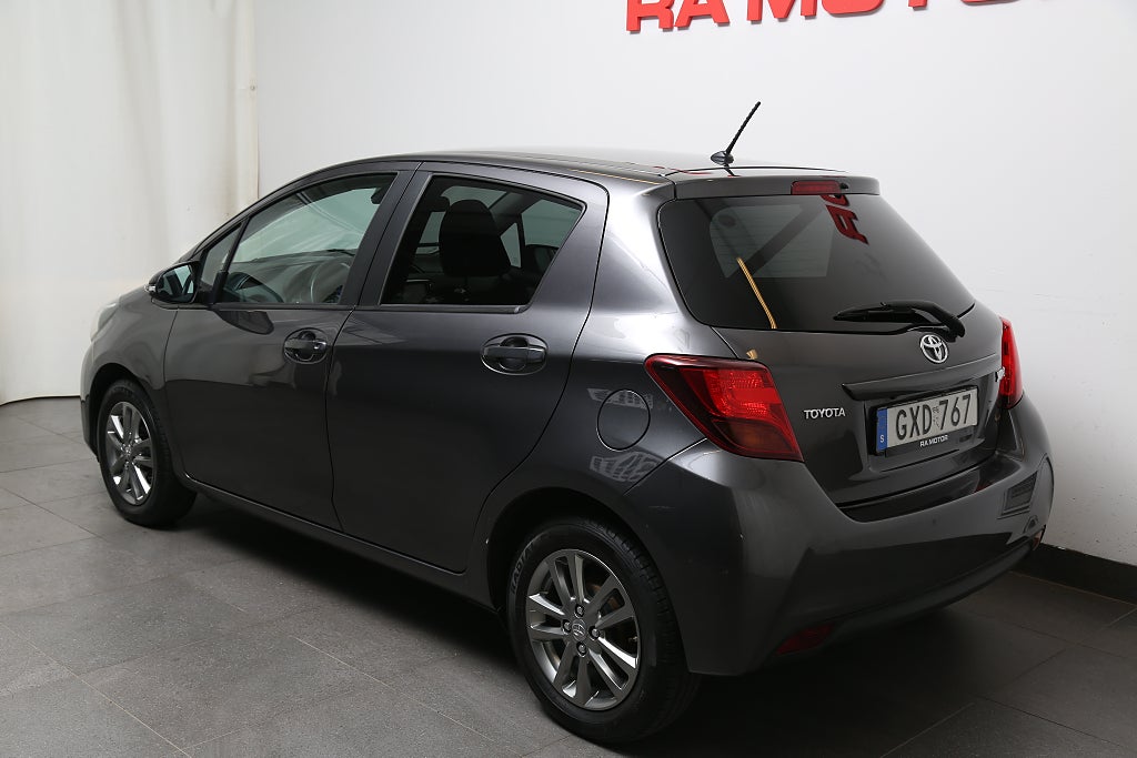 Toyota Yaris 1,33 Dual VVT-i Active Edition Feel 5-dörrar 2015