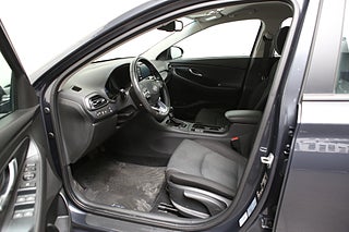 Halvkombi Hyundai i30 9 av 22