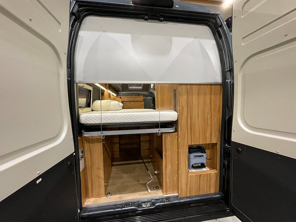 Affinity One 295 /AC bodel/Solcell/Våningssäng/Automat 160hk - Affinity