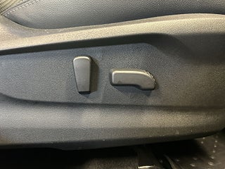 Subaru Forester e-Boxer XFuel Lineartronic MOMS/1-Ägare/Drag/S&V-Däck
