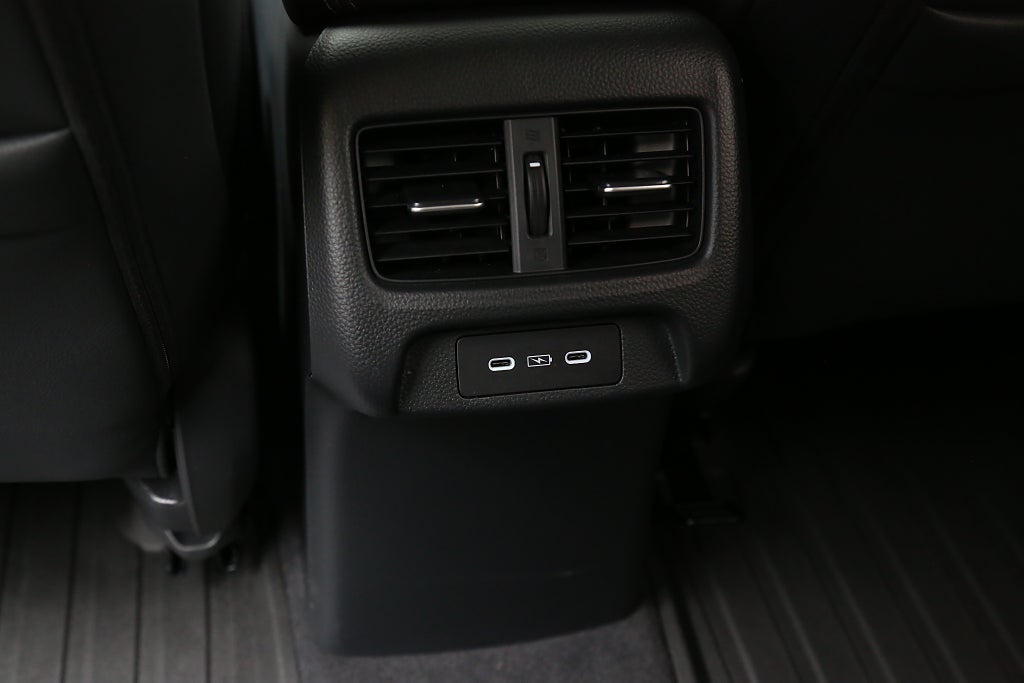 Honda ZR-V SPORT FullHybrid 184 Hk + Side Steps | DEMO