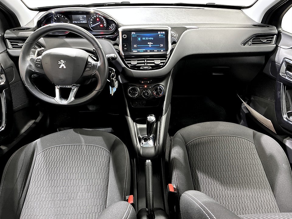 Bild på Peugeot 208 Active 1.2 PT 82hk Aut BLUETOOTH FARTHÅLLARE
