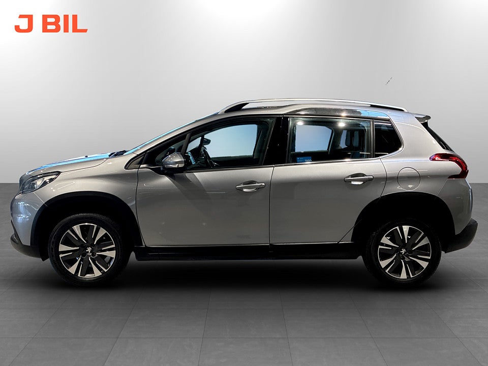 Bild på Peugeot 2008 Allure 1.2 PT 110hk Aut PANO CARPLAY