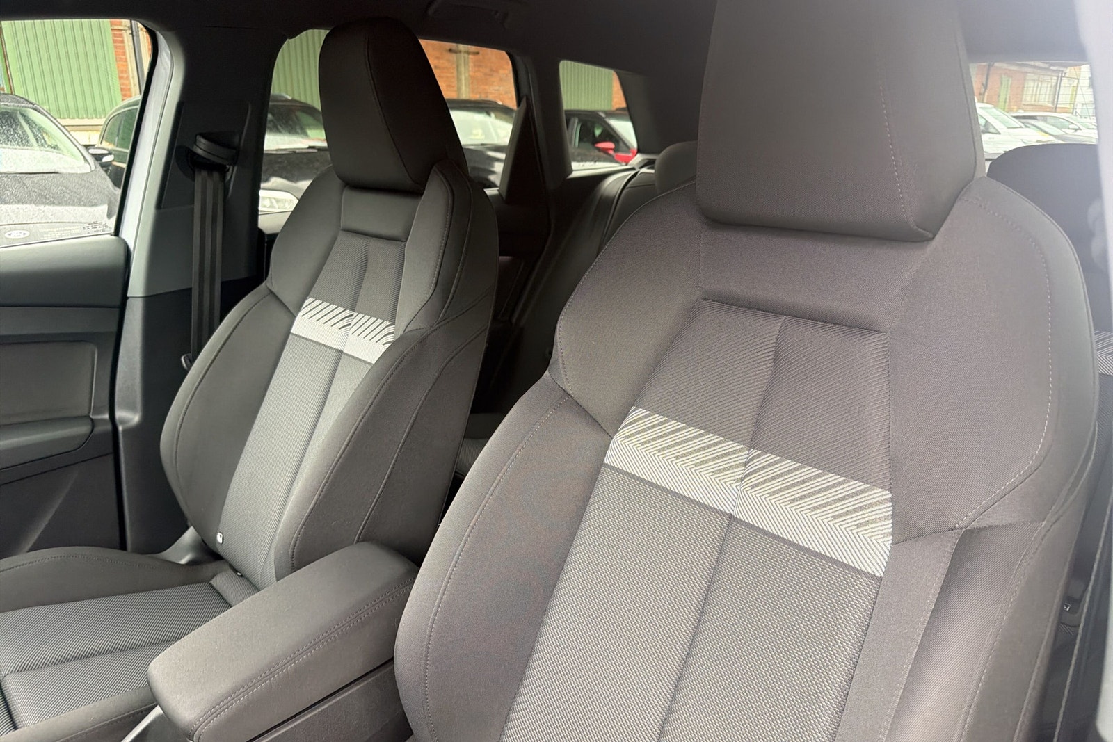 Audi Q4 E-Tron Q4 40 e-tron Comfort, Sport Edition 2023 - miniatyr 16