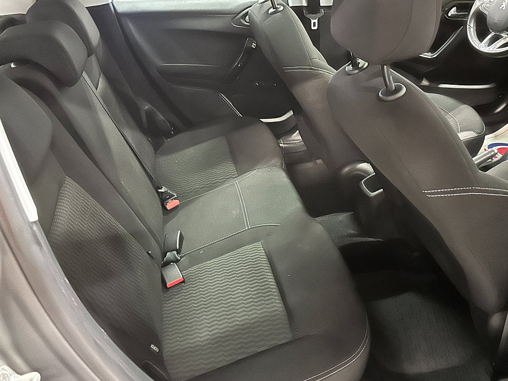 Peugeot 208 Active 1.2 PureTech 82hk Panorama Euro 6 thumbnail