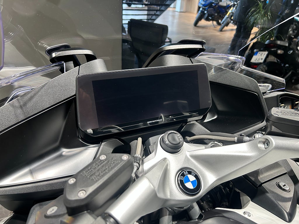 BMW R1250RT 3,45%/ACC/Comfort/Dynamic/Toppbox/Motorbågar