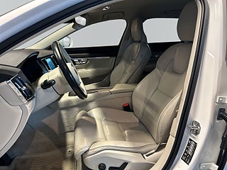 Volvo V90 Cross Country T5 AWD Geartronic Pro Edition MOMS/H&K/SoV/Kamera/Skinn