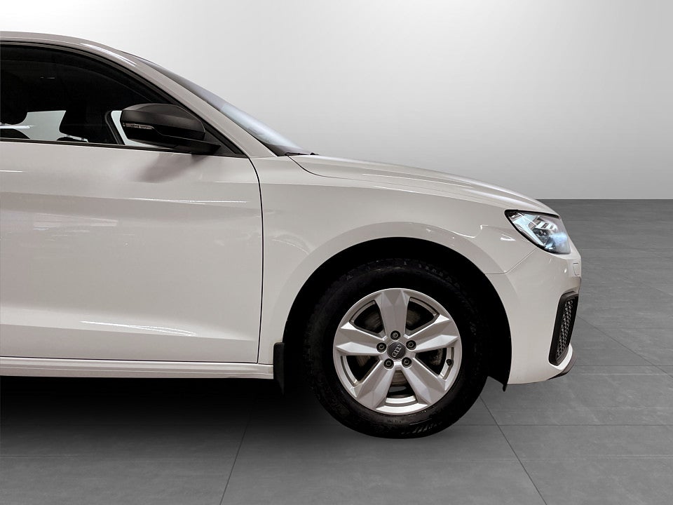 Bild på Audi A1 Sportback Proline 30 TFSI 110hk Aut CARPLAY