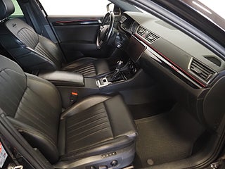 Kombi Skoda Superb 11 av 24