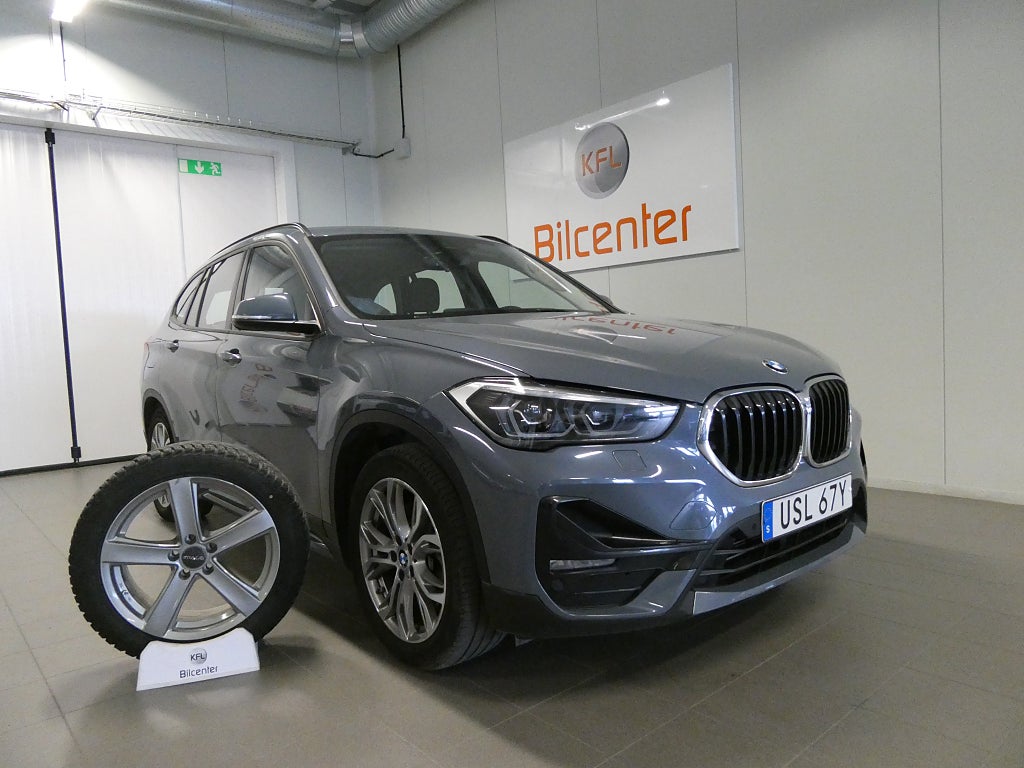 BMW X1 xDrive25e Aut-Drag-HUD-Värmare-Kamera-Navi-SoV
