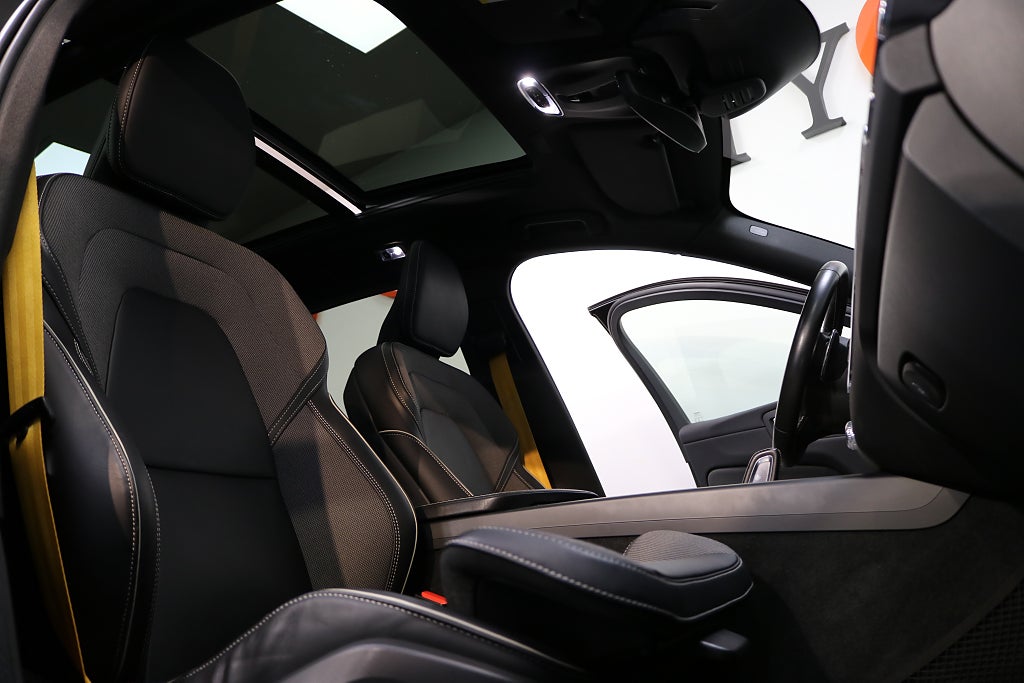 Volvo XC60 2020 - miniatyr 16