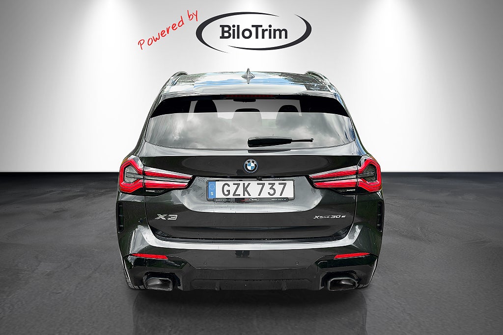 BMW X3 xDrive30e M Sport|Drag|Värmare|CarPlay|B-kamera|Cockpit
