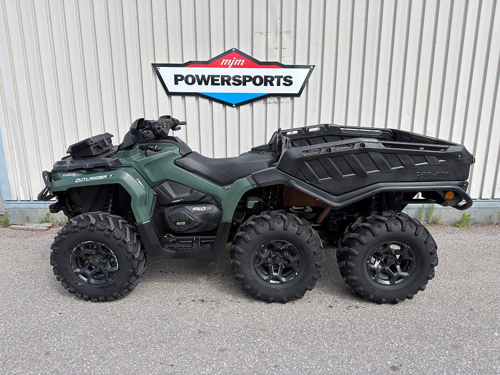 Can-Am Outlander 6x6 XU+ 650 Moms! 