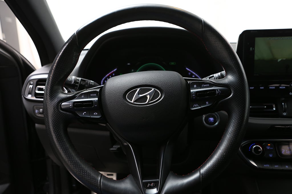 Hyundai i30 1,5 T-GDI 159hk N-Line Aut Kombi Dragkrok 2021