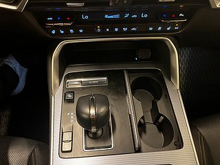 Mazda CX-60 PHEV AWD 360-kamera/Panorama/Skinn/BOSE/SoV-däck
