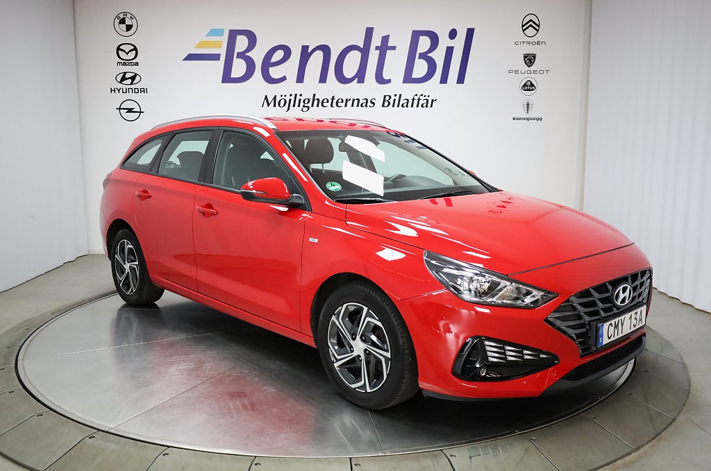 Hyundai i30 Kombi 120 hk | 1 Ägare | Backkamera | Apple Carplay
