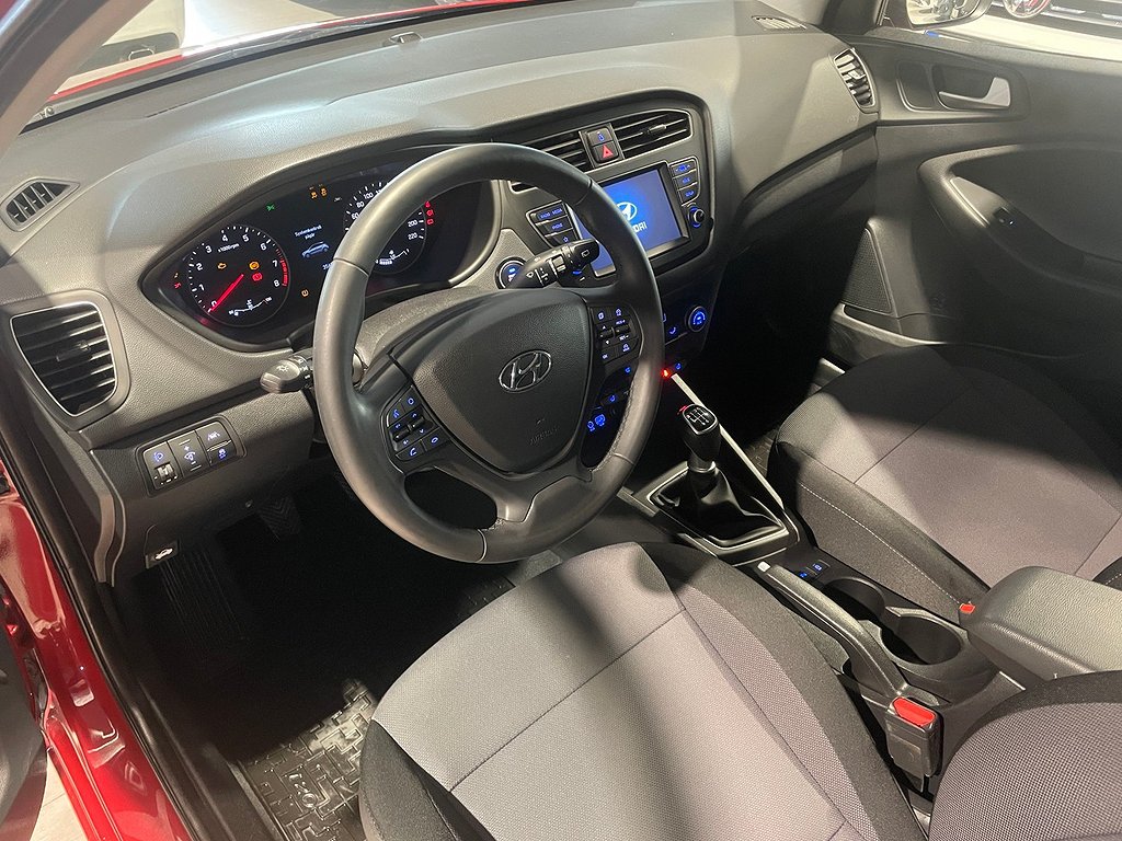 Hyundai i20 1.0 T-GDI blue Premium | KAMERA | Låga mil 2020
