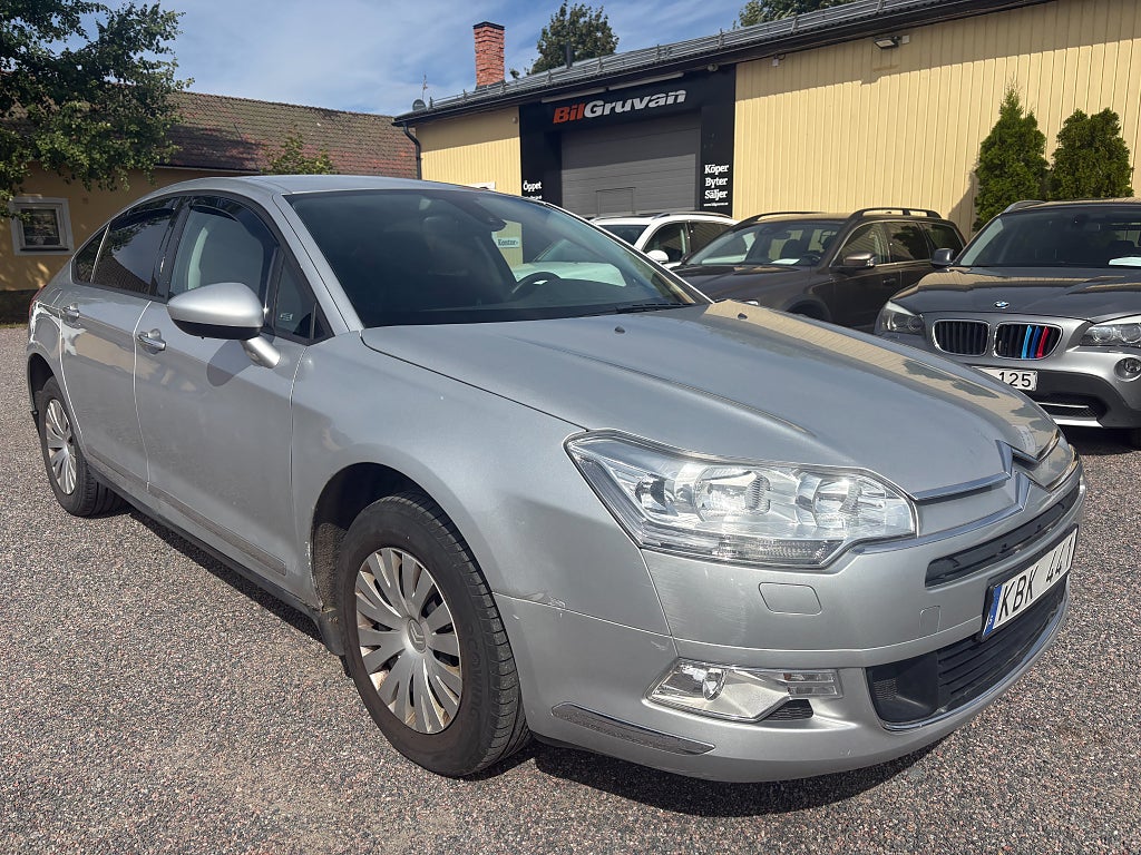 Citroën C5 Sedan 2.0 Drag / Ny besiktad 