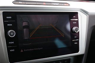 Kombi Volkswagen Passat 16 av 24