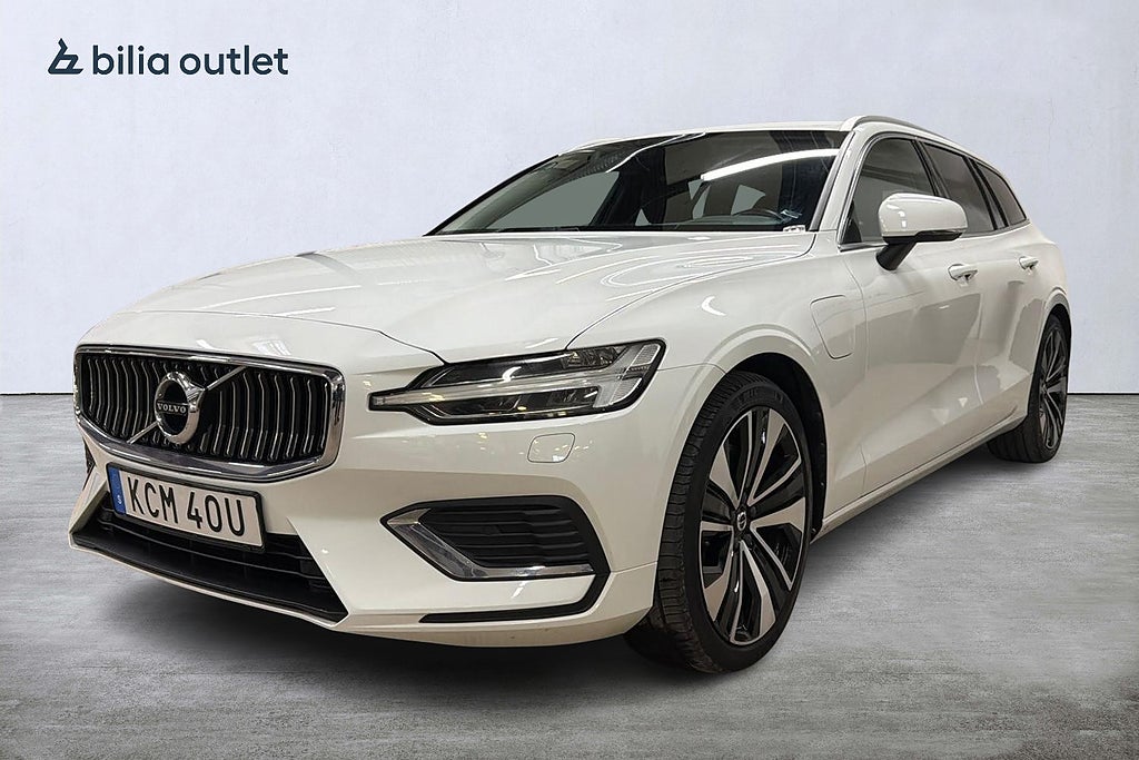 Volvo V60 Recharge T6 AWD Geartronic 340hk Läder Navi Drag Värmar