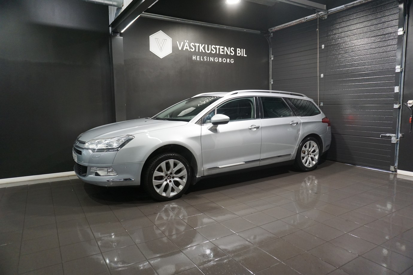Citroen C5 Tourer 2.2 HDi Automatisk 2013, photo 3/51