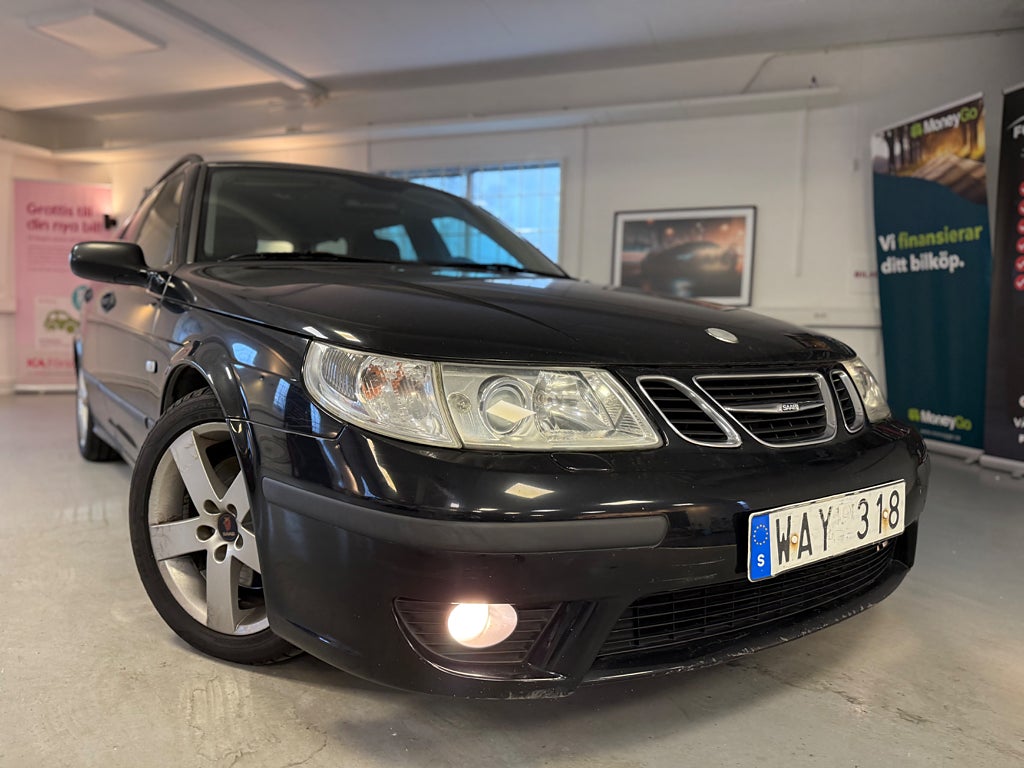 Saab 9-5 Aero  2.3 Turbo Aero ** Automat ** Ny bess