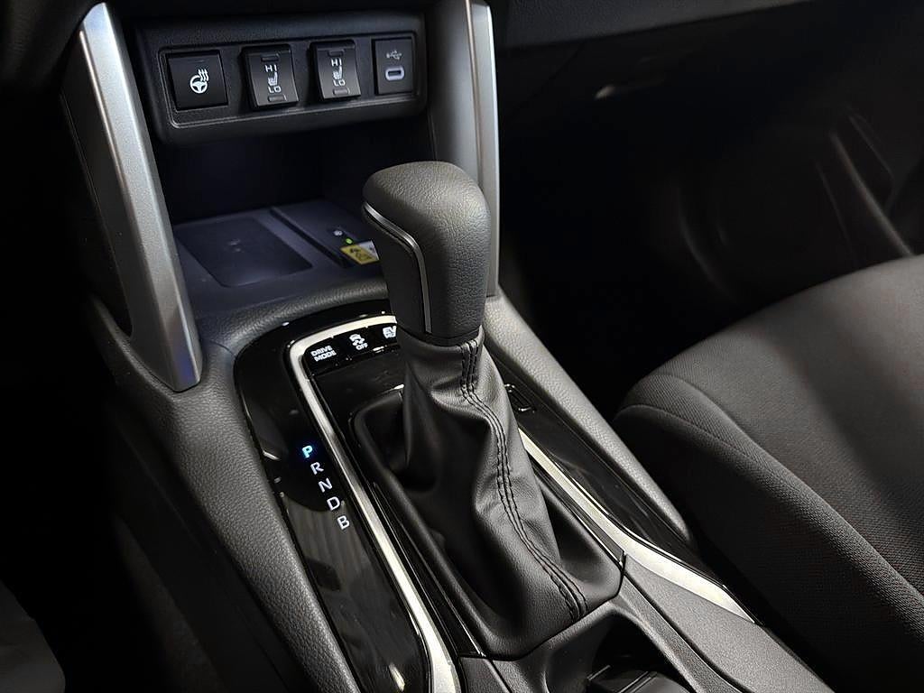 Toyota Corolla Cross 2025 - miniatyr 14