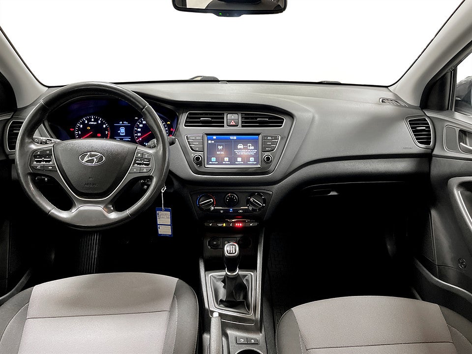 Bild på Hyundai i20 Comfort Premium 1.2 84hk B-KAMERA CARPLAY NYSERVAD