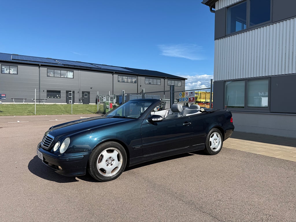 Mercedes-Benz CLK 200 Kompressor Cabriolet // Automat // Skinn säte //