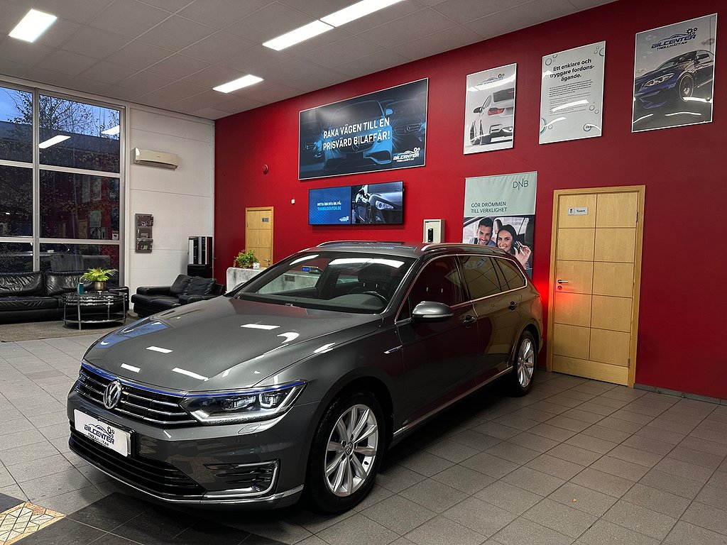 Volkswagen Passat GTE Backkamera Drag Carplay 1452kr/MÅN*