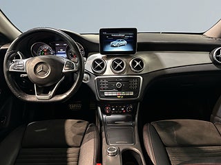 Mercedes-Benz CLA 200 d 7G-DCT AMG Line Drag MoK Pano Kamera SoV