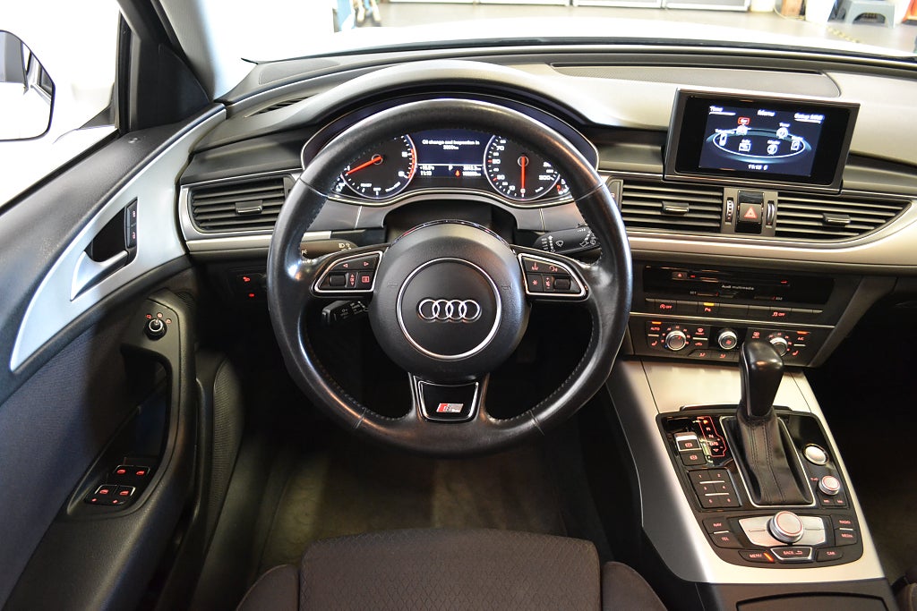 Audi A6 Avant 2.0 TDI Ultra S Tronic 190hk S-Line P-Sensorer 2016