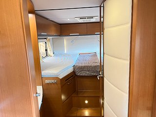 Husbil-integrerad Niesmann ARTO 79 LE 20 av 25