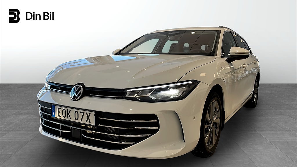 Volkswagen Passat BUSINESS 1.5 TSI EHYBRID150 KW /