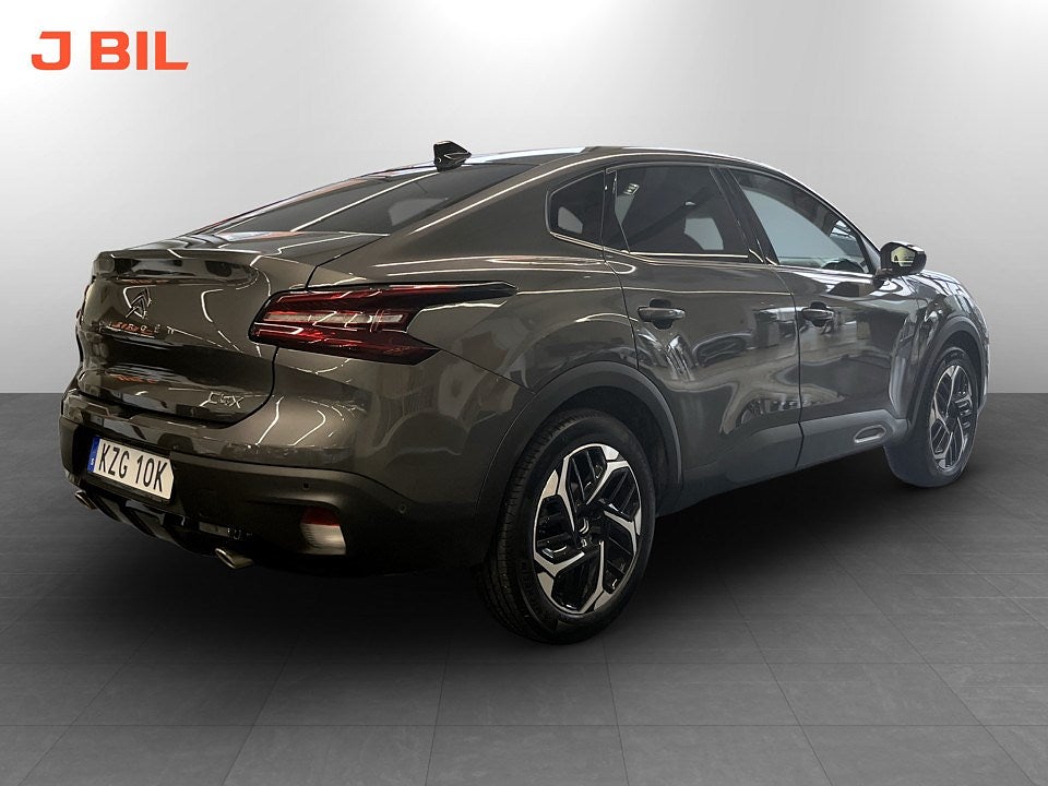 Bild på Citroën C4 X Shine 1.2 PT 130hk Aut - 360-KAMERA, CARPLAY