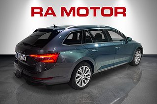 Kombi Skoda Superb 7 av 26