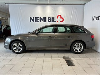 Audi A4 1.8 TFSI S Line/P-sens/Låg skatt/Kamkedja/Alcantara