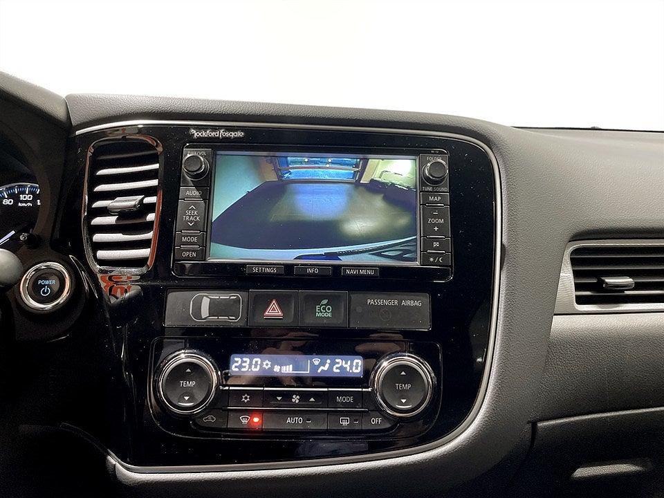 Bild på Mitsubishi Outlander Business PHEV 203 Aut 4WD - B-KAMERA, ELSTOL