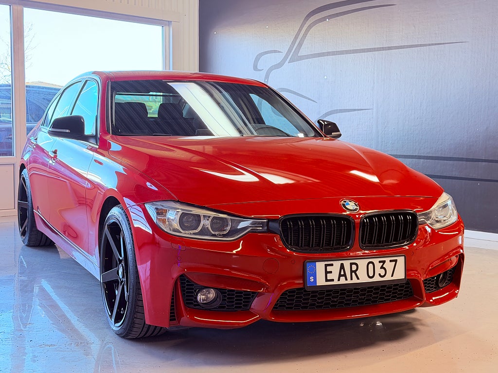 BMW 328 i 245hk Sport | Navi | Helskinn | H&K | Keyless | 19"