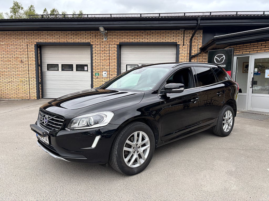 Volvo XC60 D4 AWD (190hk) Geartronic Classic, Momentum, Drag