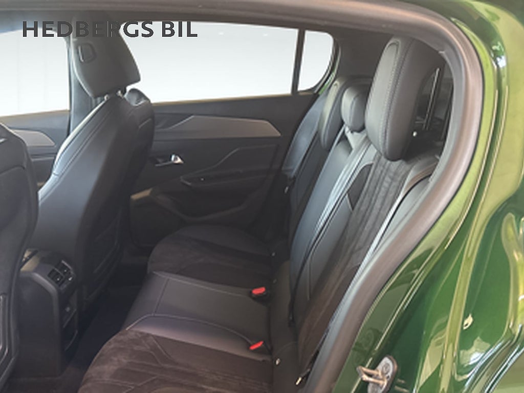Peugeot 308 GT Plug-In Hybrid 225  thumbnail