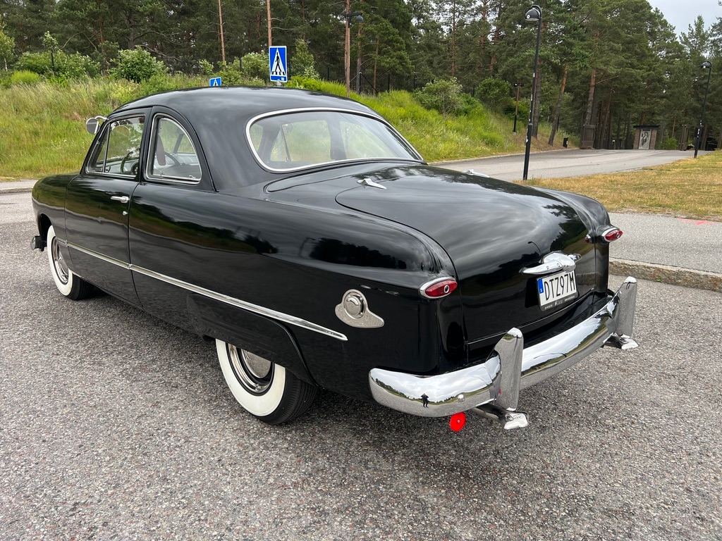 Ford Custom Club Coupé 3.9 V8 1949, bild 4/42