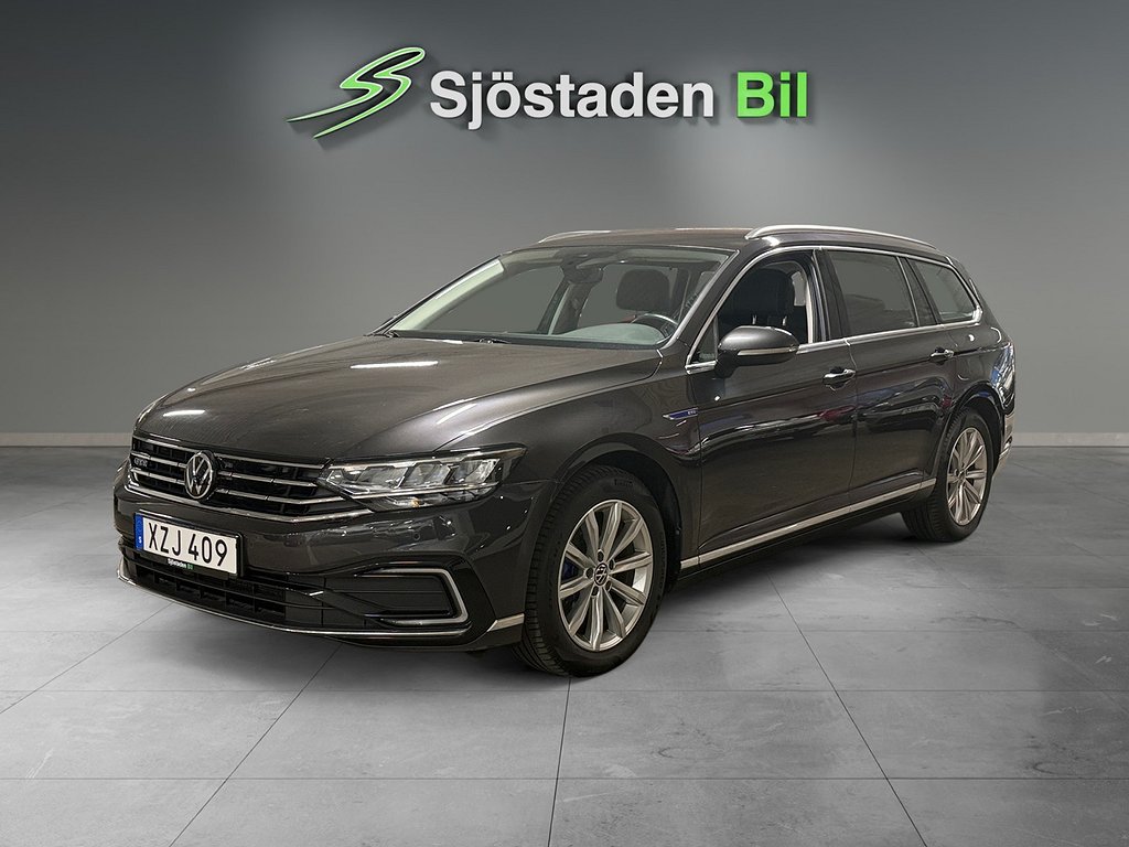 Volkswagen Passat SC GTE 218hk - Värmare/Drag/Backkamera/Nav