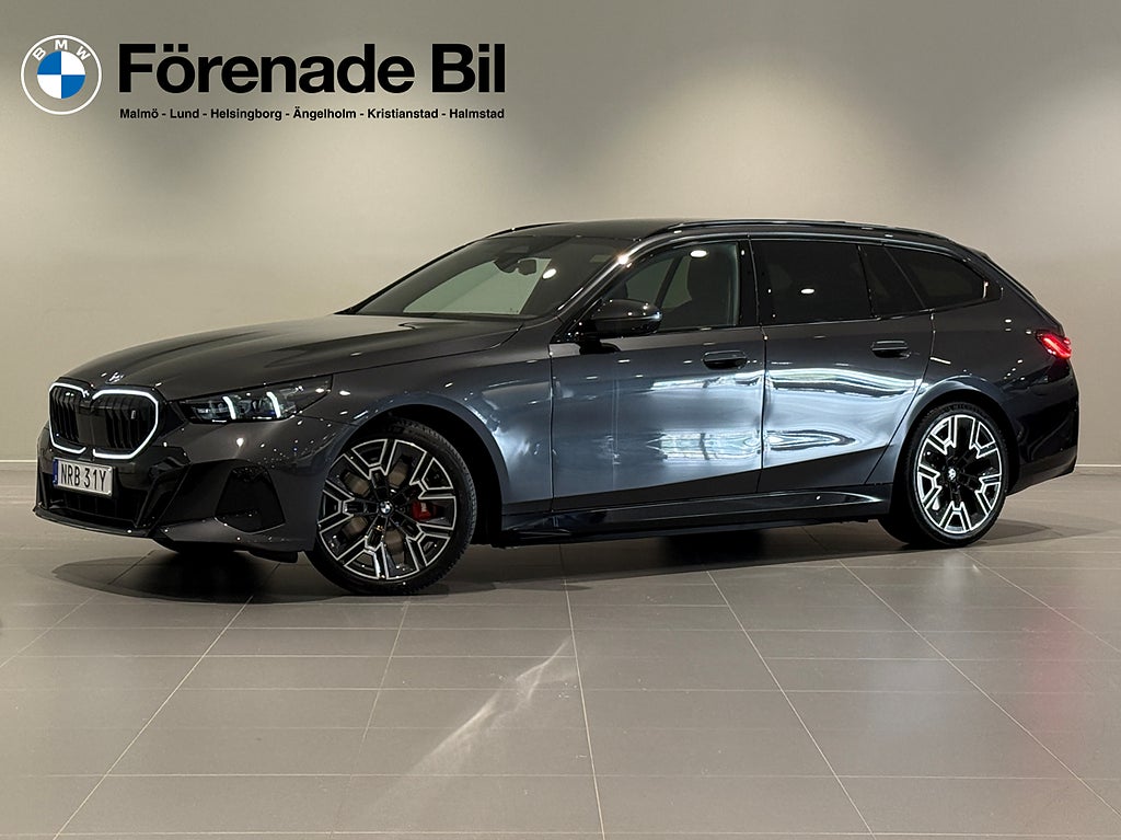 BMW i5 xDrive40 Touring M Sport Drag AdptFartH H/K RattV 20"