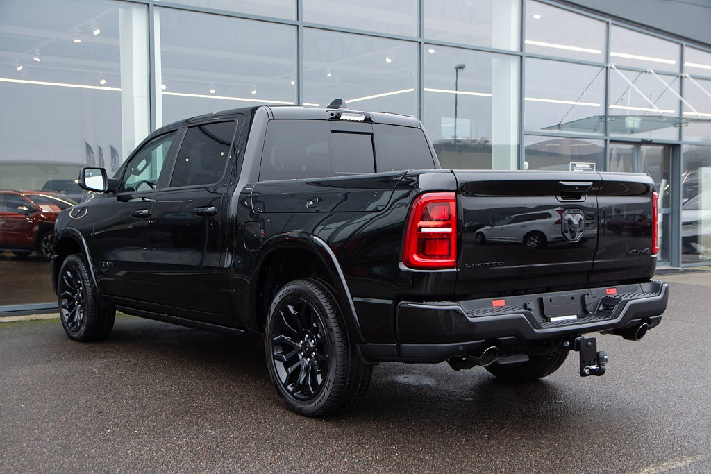 Dodge RAM 1500 Limited Rambox Night Multilu 548 hk LÅG SKATT